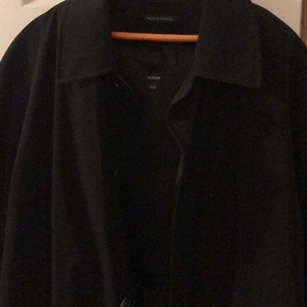 Alfani Topcoat. Size 42R. Black